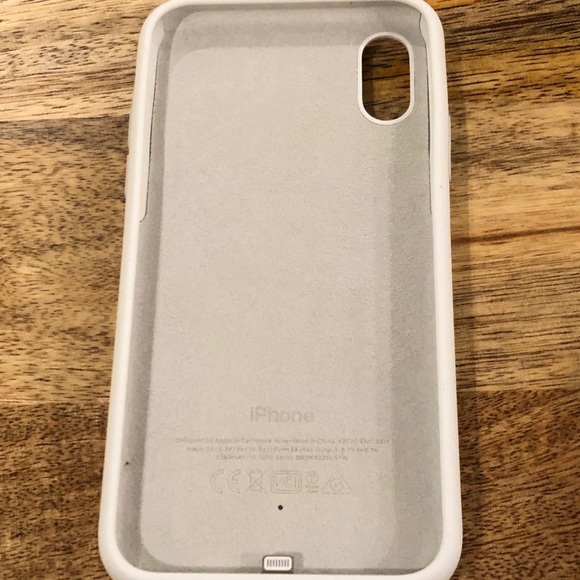 Appple IPhone X/XS Smart Battery Charging Case - Picture 3 of 9